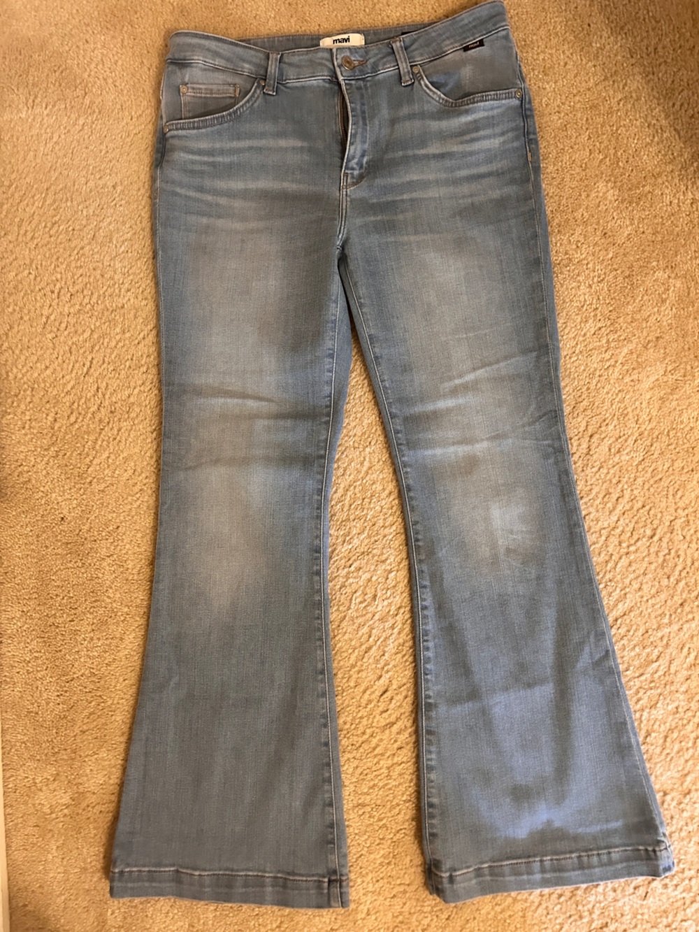 Women’s Flare Jeans